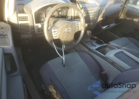 2004 Nissan Titan Xe z USA, uszkodzony, nr VIN 1N6AA06A84N590763